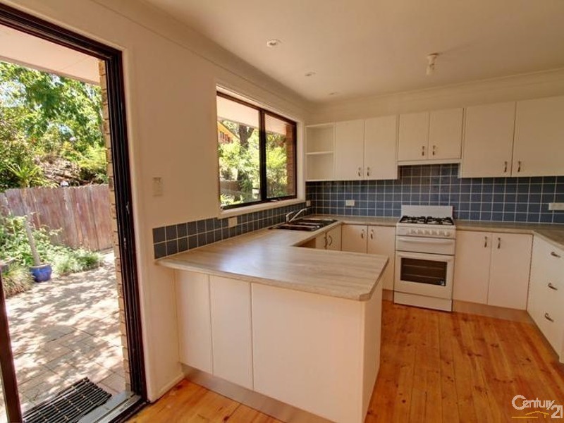 35 Reserve Avenue, Hazelbrook NSW 2779