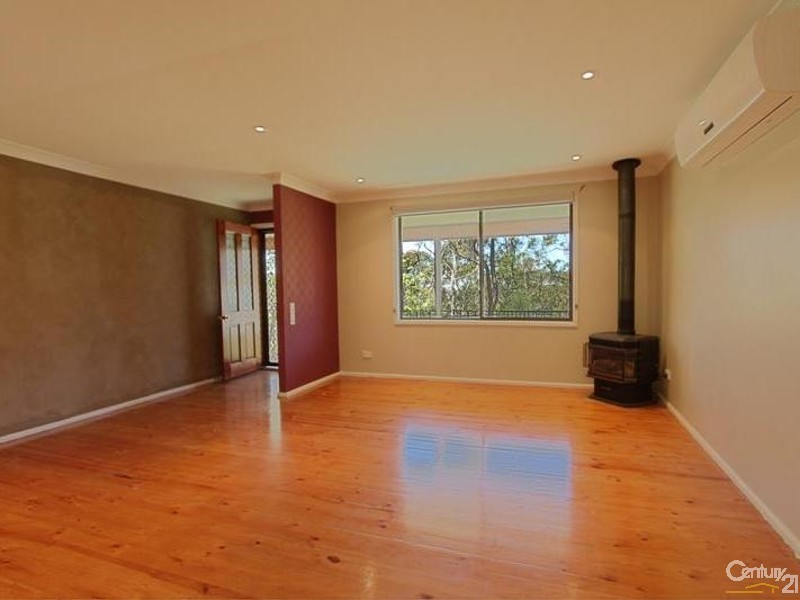 35 Reserve Avenue, Hazelbrook NSW 2779