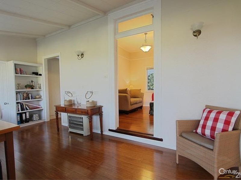 41 John Street, Hazelbrook NSW 2779