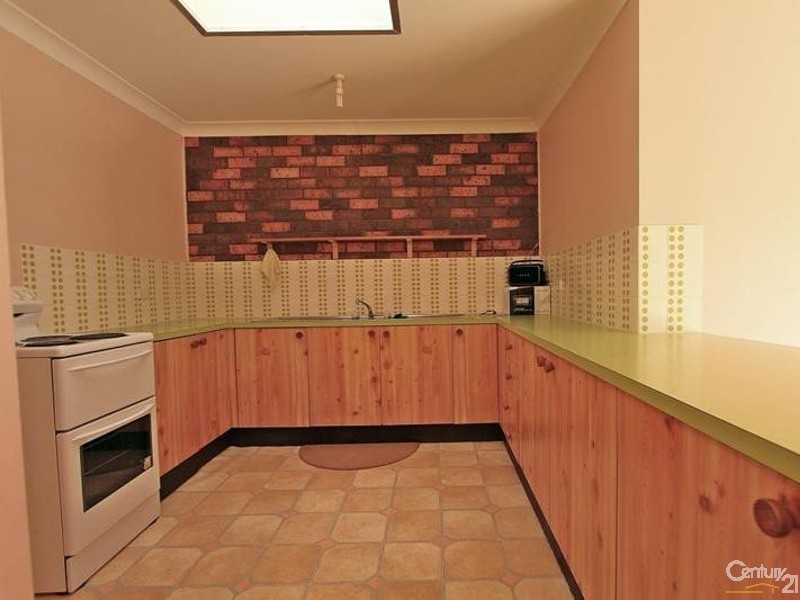 3 The Glen Crescent, Springwood NSW 2777