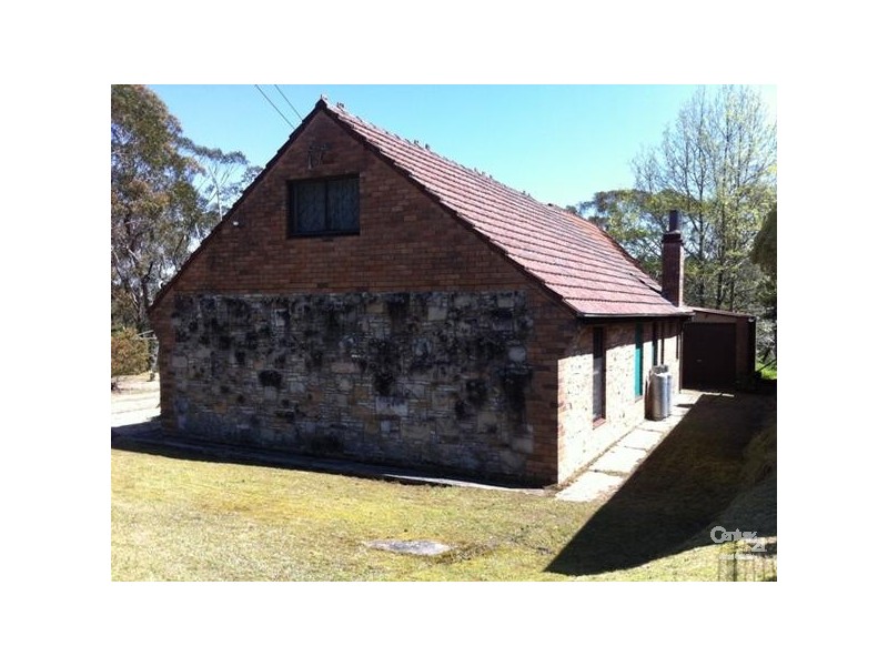2 Hilltop Avenue, Hazelbrook NSW 2779
