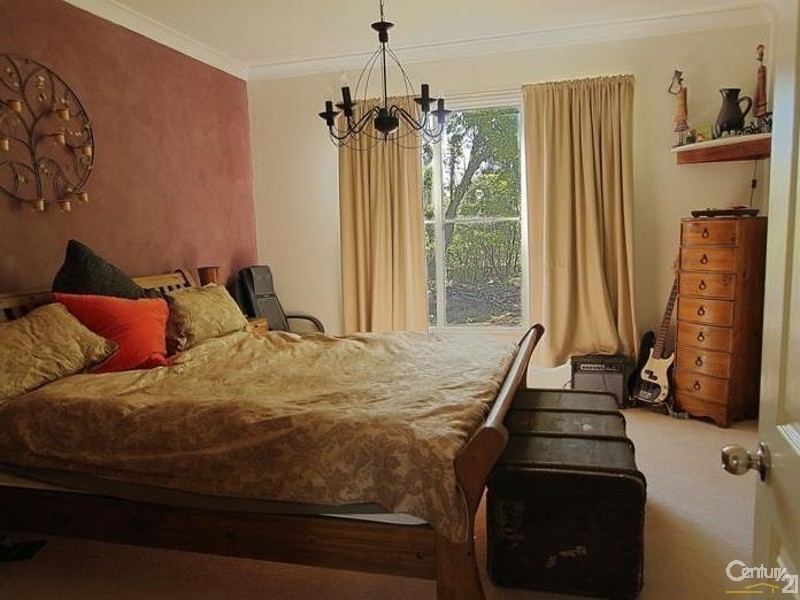 66 Boronia Road, Bullaburra NSW 2784