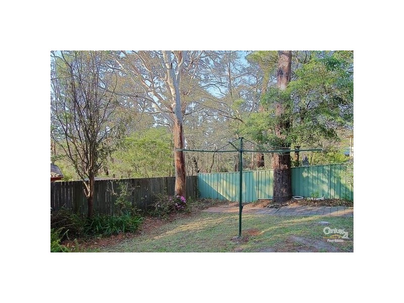 25 Railway Parade, Bullaburra NSW 2784