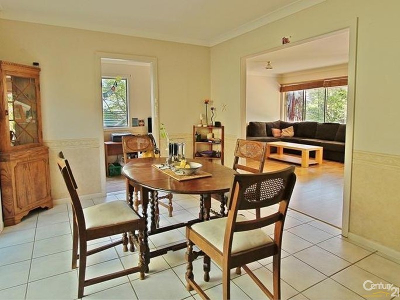 16 Oaklands Road, Hazelbrook NSW 2779