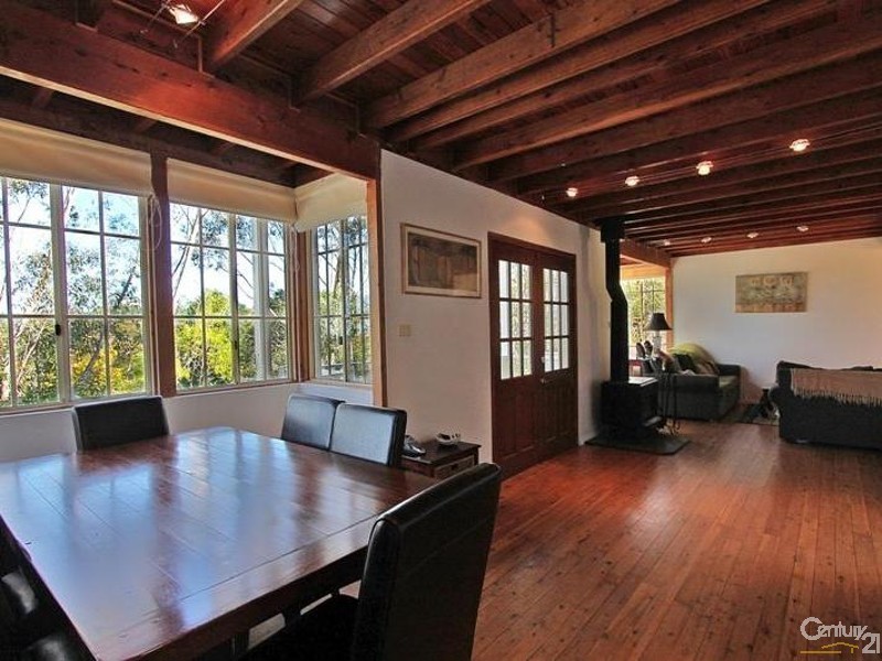 11 Derain Crescent, Hazelbrook NSW 2779