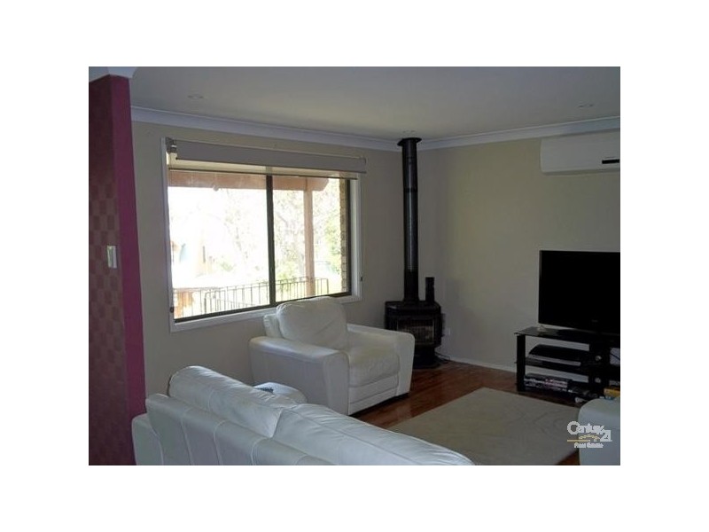 35 Reserve Avenue, Hazelbrook NSW 2779