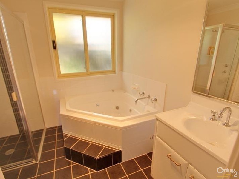 67 Leumeah Road, Woodford NSW 2778