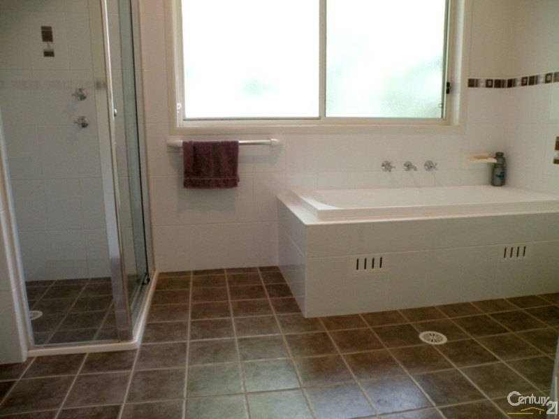 4 wallis, Lawson NSW 2783