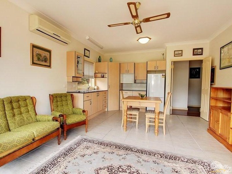 9 Weroona Avenue, Woodford NSW 2778