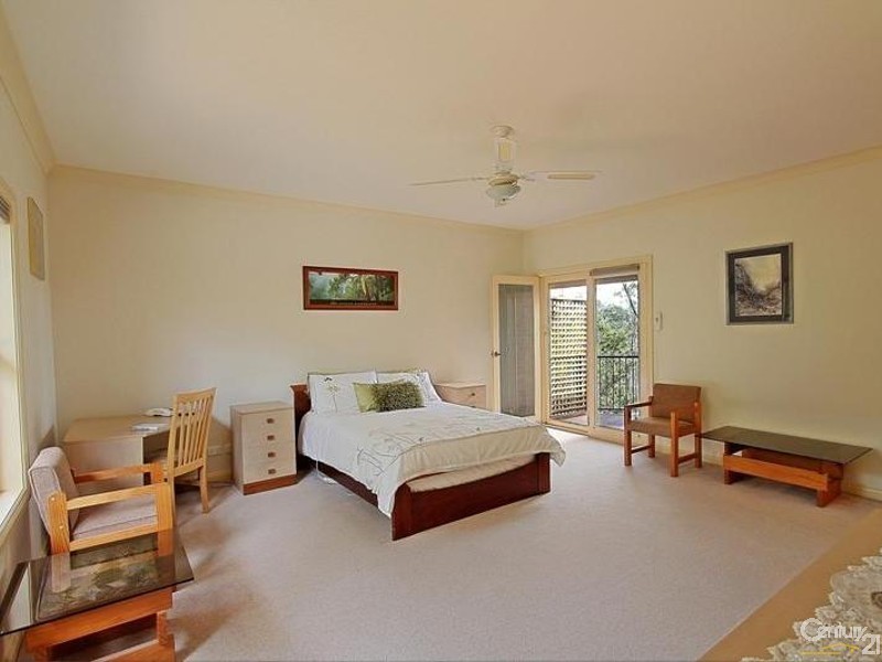 9 Weroona Avenue, Woodford NSW 2778