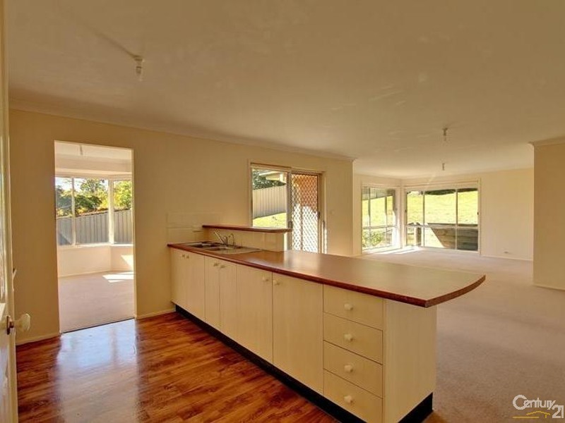 19 Kingfisher Crescent, Bullaburra NSW 2784