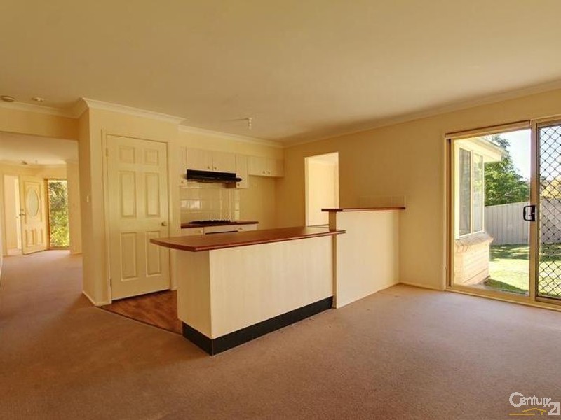 19 Kingfisher Crescent, Bullaburra NSW 2784