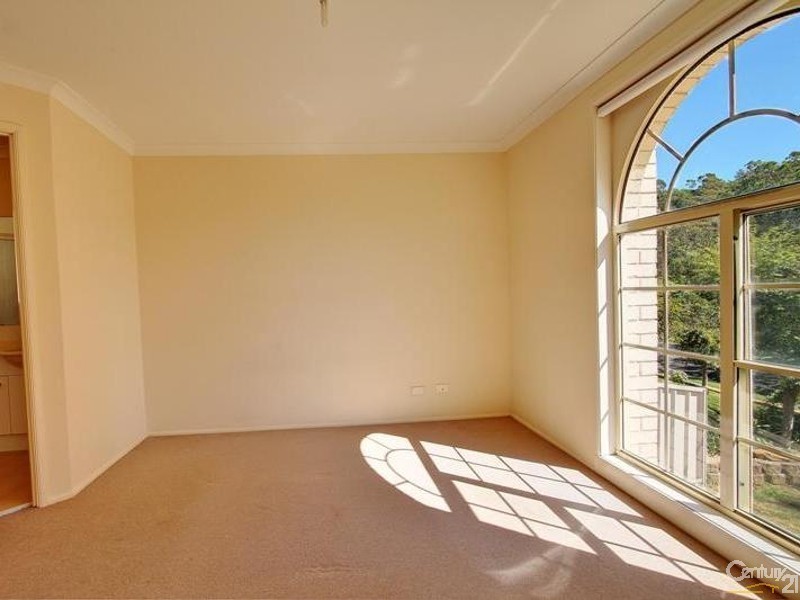 19 Kingfisher Crescent, Bullaburra NSW 2784