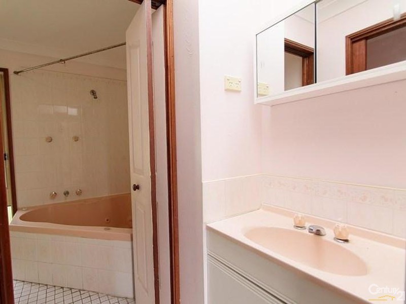 65 Pimelea Drive, Woodford NSW 2778