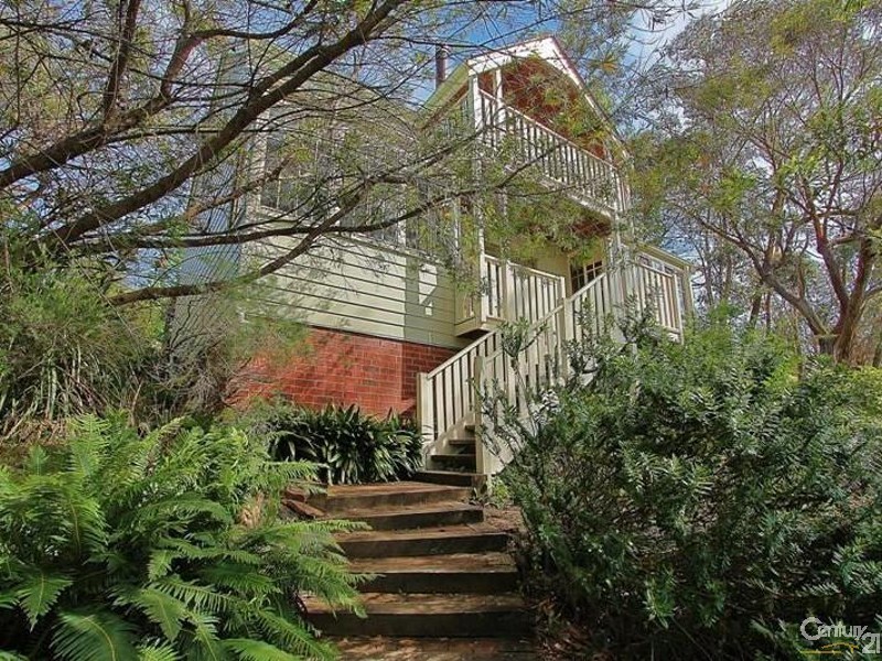 11 Derain Crescent, Hazelbrook NSW 2779