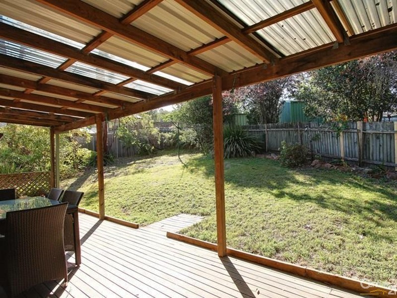 11 Derain Crescent, Hazelbrook NSW 2779