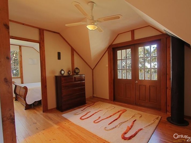 11 Derain Crescent, Hazelbrook NSW 2779