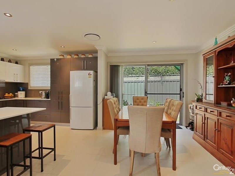 2/32 Old Bathurst Road, Blaxland NSW 2774