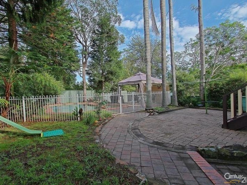 4 Catherine Crescent, Blaxland NSW 2774