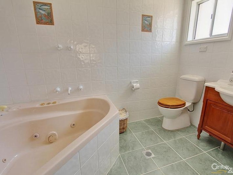 32 Dixon Road, Mount Riverview NSW 2774