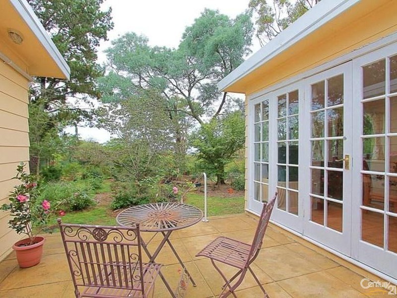 12 The Appian Way, Woodford NSW 2778