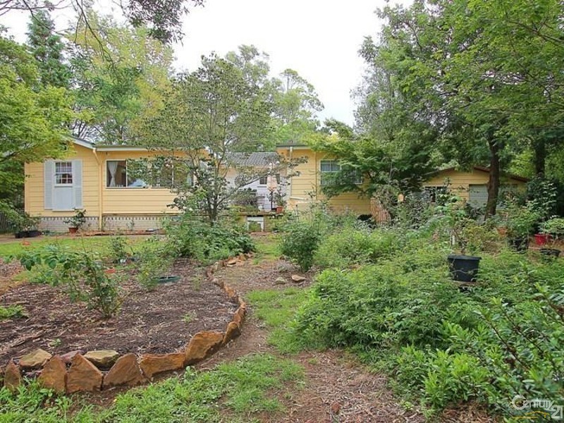 12 The Appian Way, Woodford NSW 2778