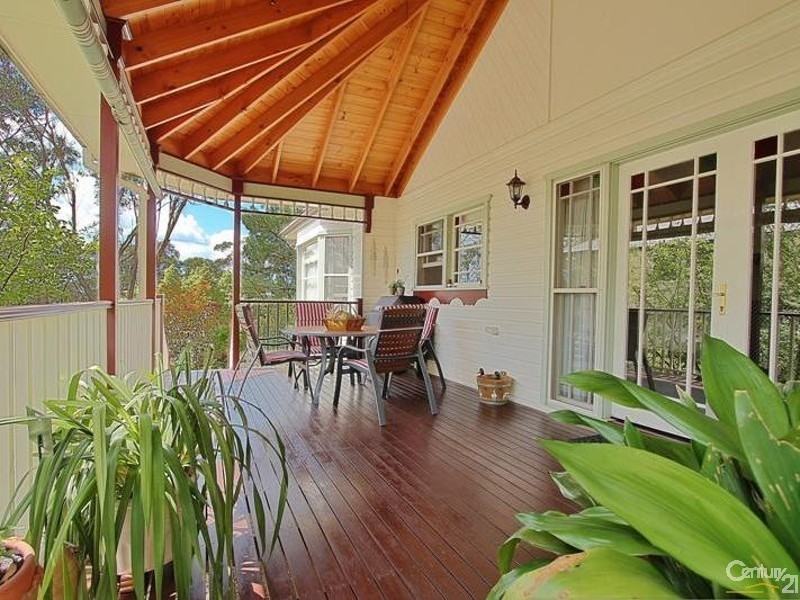 8 St Georges Road, Leura NSW 2780