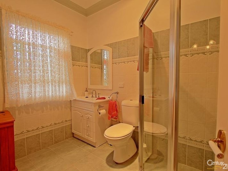 8 St Georges Road, Leura NSW 2780