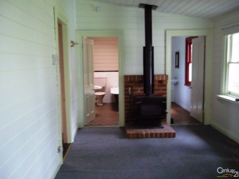 241 Great Western Highway, Lawson NSW 2783