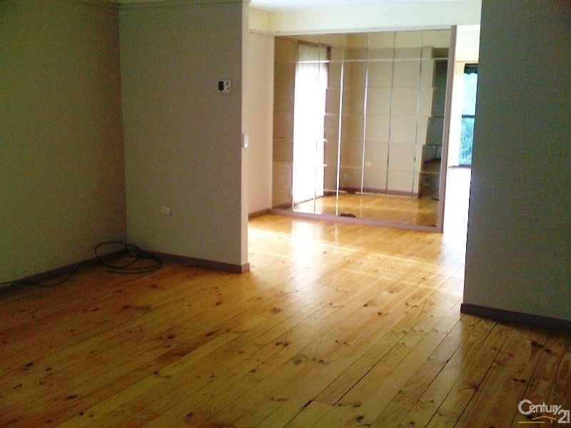 30 Cunningham, Hazelbrook NSW 2779