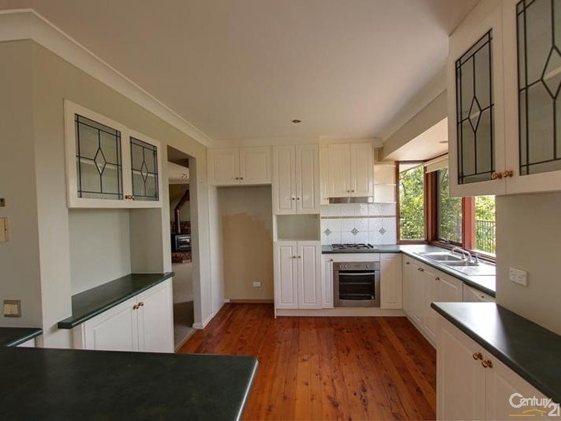 11 Parker Street, Woodford NSW 2778