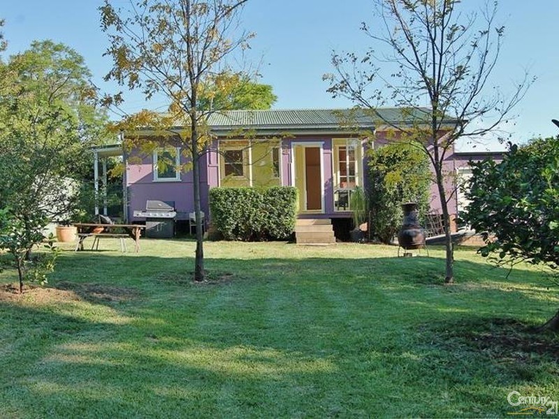 210 Hawkesbury Road, Winmalee NSW 2777