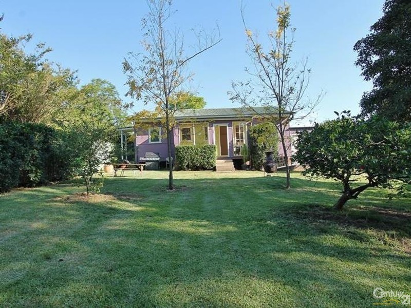 210 Hawkesbury Road, Winmalee NSW 2777