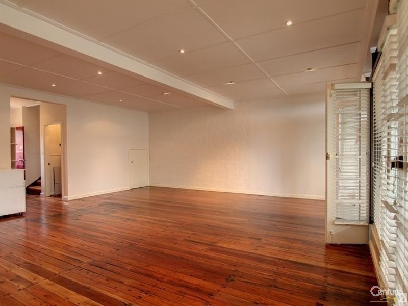 39 Railway Parade, Hazelbrook NSW 2779