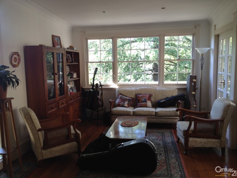 5 Oaklands Road, Hazelbrook NSW 2779