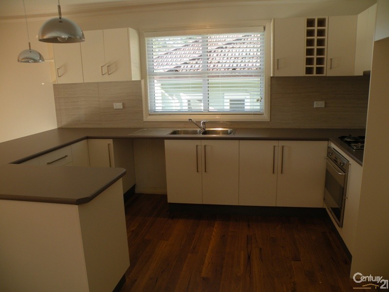 35A Railway Parade, Bullaburra NSW 2784