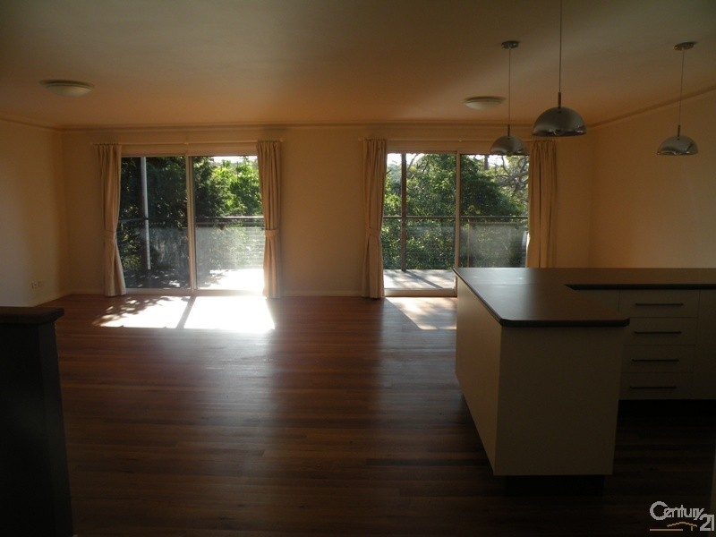 35A Railway Parade, Bullaburra NSW 2784