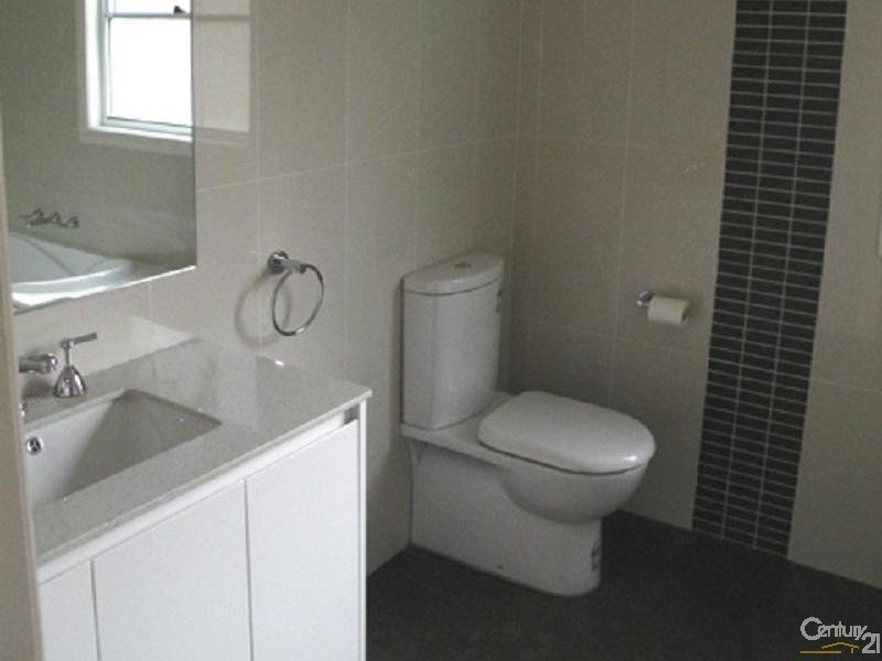 35A Railway Parade, Bullaburra NSW 2784