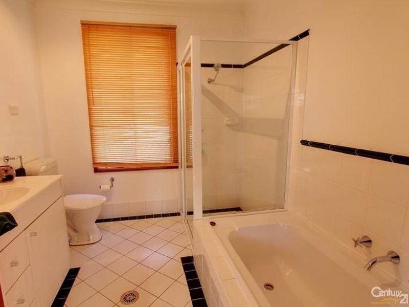 35 Park Road, Woodford NSW 2778