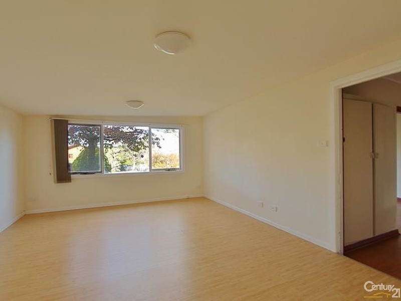 98 Great Western Highway, Woodford NSW 2778