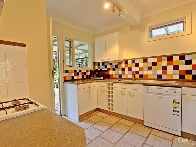 10 Noble Street, Bullaburra NSW 2784