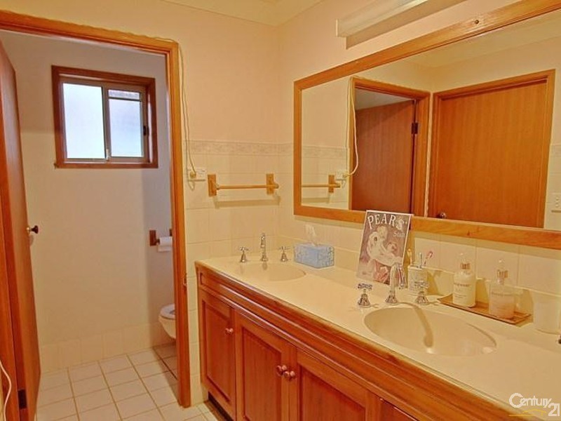 33 Chapman Avenue, Linden NSW 2778