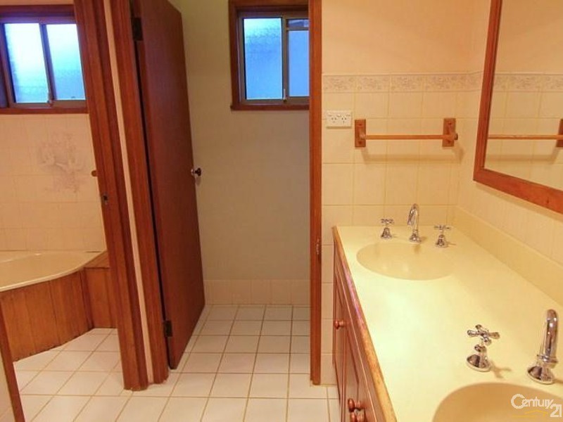 33 Chapman Avenue, Linden NSW 2778