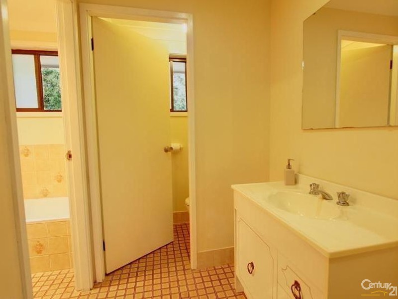 33a Alexander Avenue, Hazelbrook NSW 2779