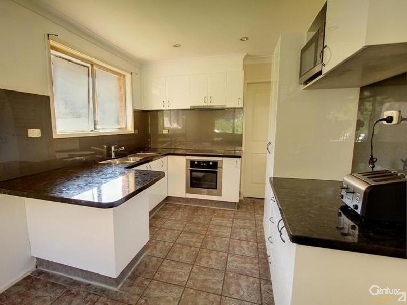 10 Talbot Road, Hazelbrook NSW 2779