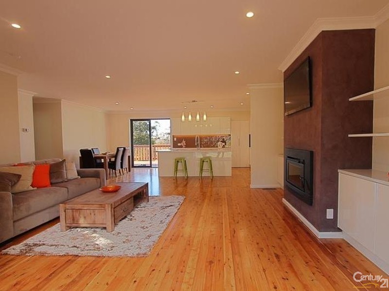 6 Hazelbrook Parade, Hazelbrook NSW 2779