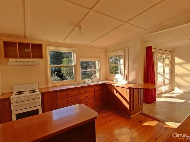 87 Railway Parade, Bullaburra NSW 2784