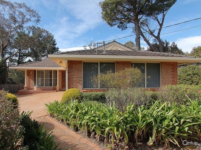 8 Tableland Road, Wentworth Falls NSW 2782