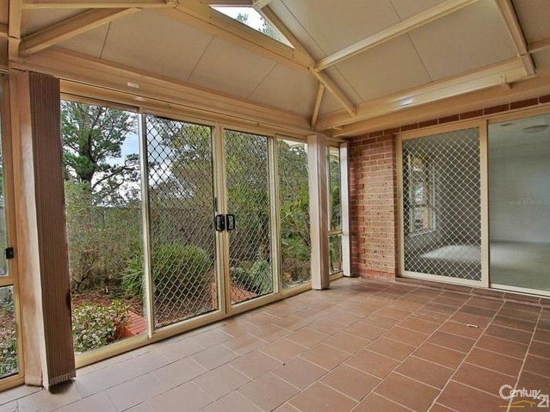 8 Tableland Road, Wentworth Falls NSW 2782