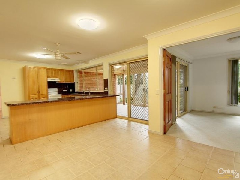 8 Tableland Road, Wentworth Falls NSW 2782